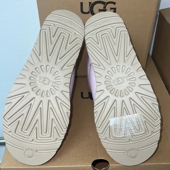 UGG® Classic Petal Pink Mini Faux Fur Comfy Boots NEW NIB NWT - Picture 9 of 9